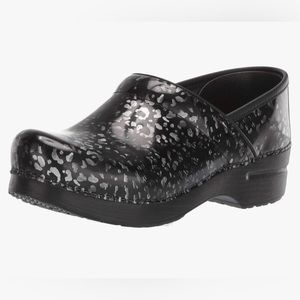 Dansko healthcare clogs